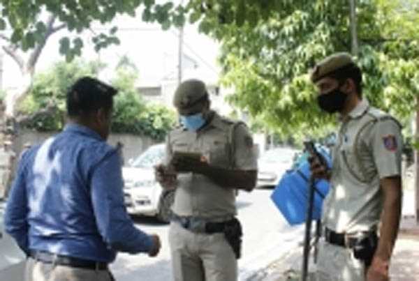 तमिलनाडु से लेकर दिल्ली और पंजाब तक जवानों को दे रहे इम्युनिटी बूस्टर